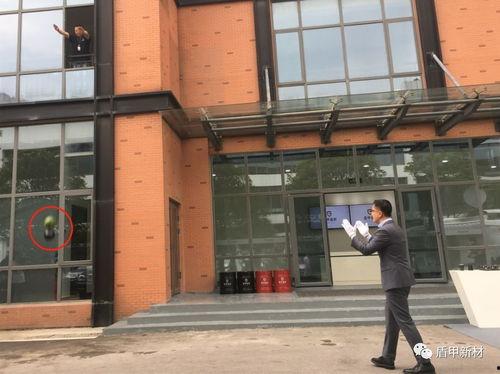 国产黑科技涂料视频,颠覆传统，引领未来涂料革命