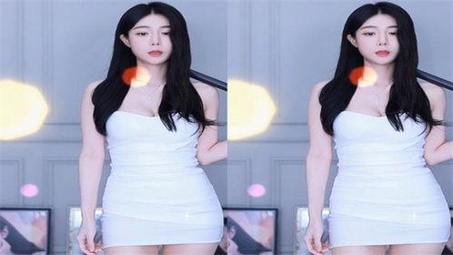 国产模特视频迅雷下载,捕捉时尚风采，尽享视觉盛宴